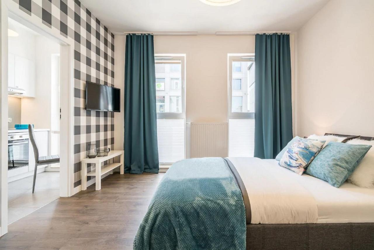 Deluxe Apartments By The Railway Station ורוצלב מראה חיצוני תמונה